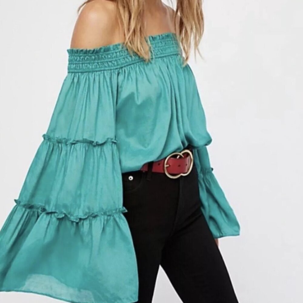 Free People Women's Bell Sleeves Bohemian Off Shoulder Top - M
